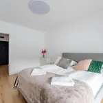 Mazowiecka Park By Bookinghost Apartman Kołobrzeg