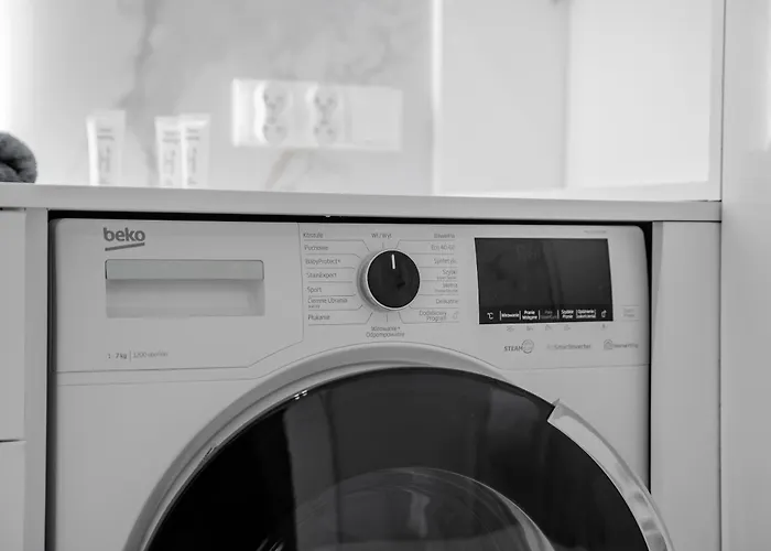 Mazowiecka Park By Bookinghost * Kołobrzeg