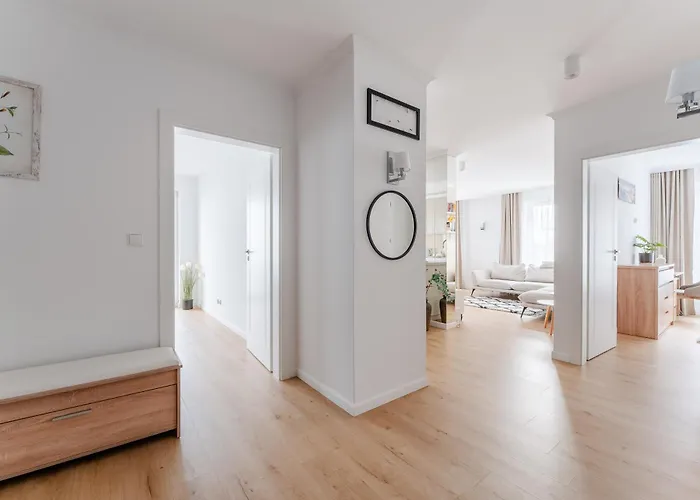 Mazowiecka Park By Bookinghost Kołobrzeg